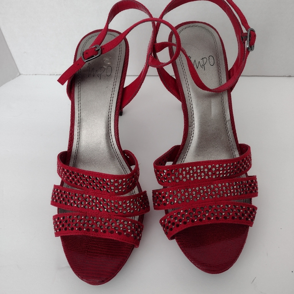 IMPO WOMAN'S HEELS USED CONDITION